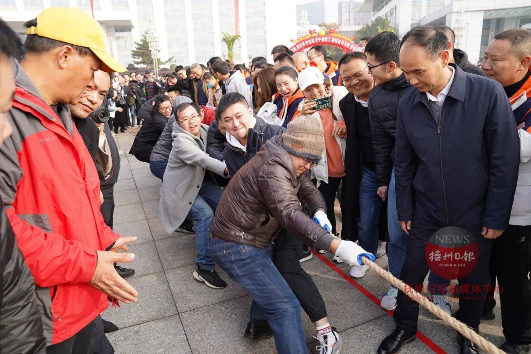 這兩天,市行政中心南廣場太熱鬧了!肖毅書記也來到現場