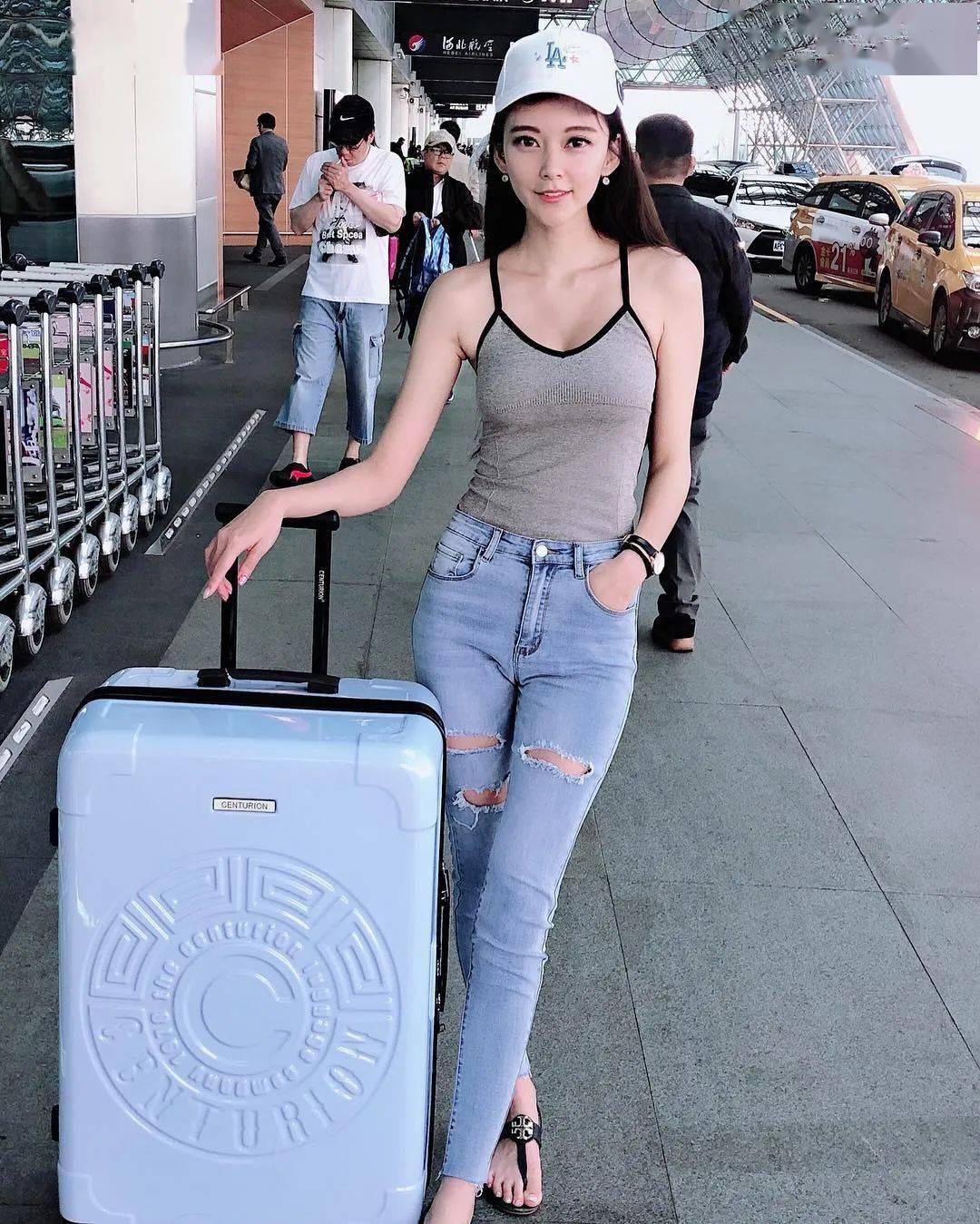 她叫张舒晴_侵权