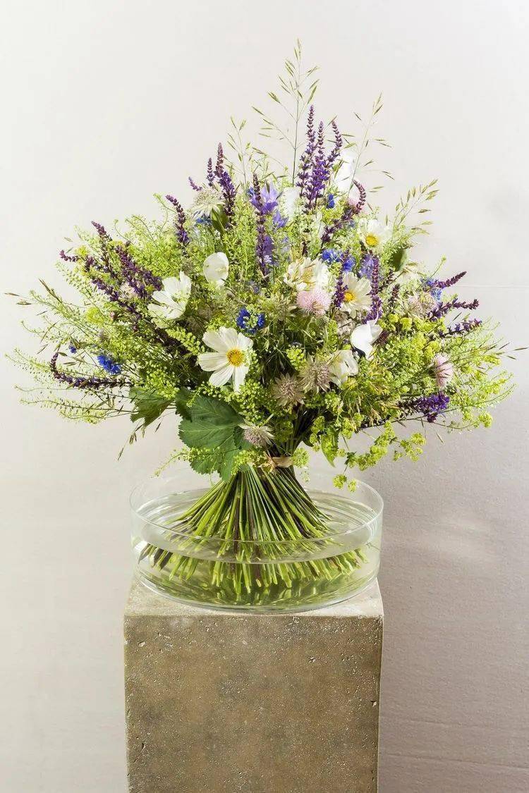 为什么扎花束一定要用螺旋技法