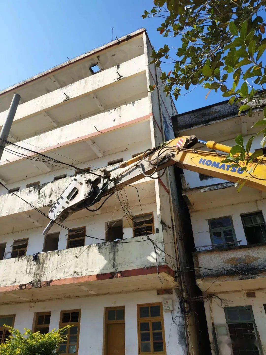 有这些回忆,关于青春岁月这是一所让不子弟留恋的学校你毕业多久了?