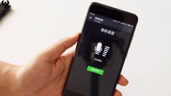 朋友圈还能发语音这个操作可以有