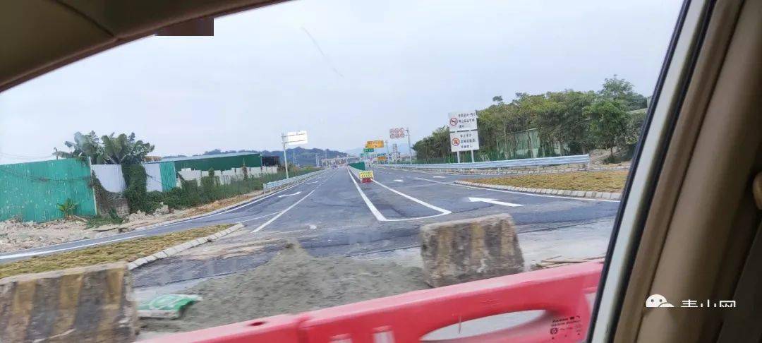 潮汕环线高速公路通过验收西胪高速路口收费站即将开通