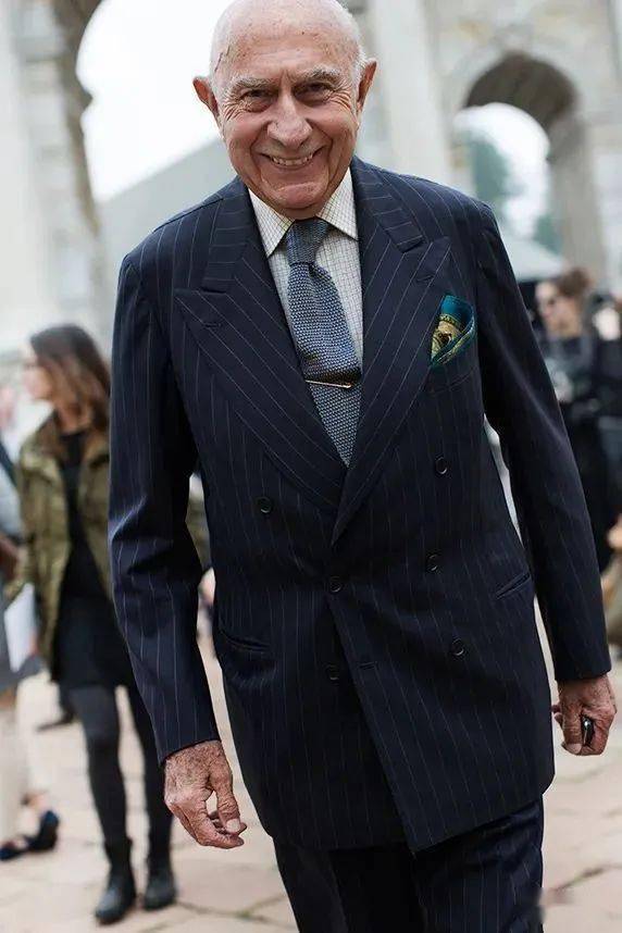 意大利时尚教父90岁一直优雅有格调米兰因为他成为时尚之都