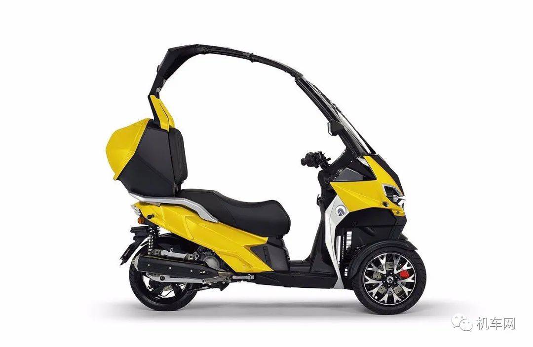 21800元150ccadiva踏板发布触控屏骑行模式水冷四气门