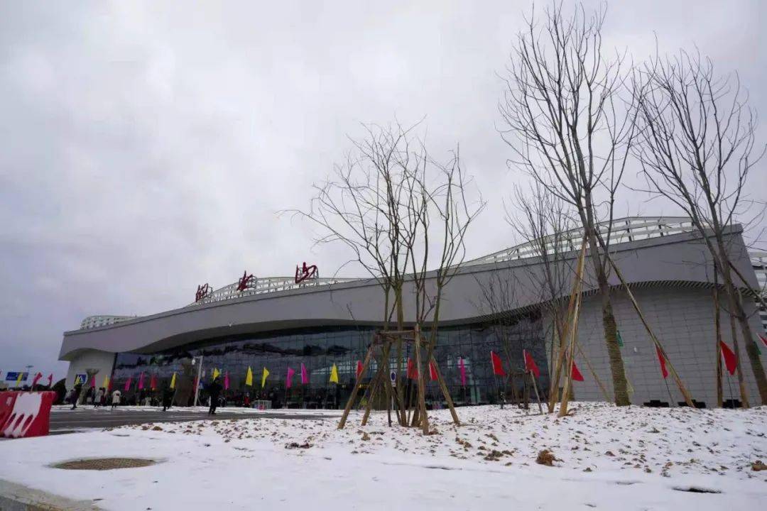 重庆仙女山机场正式通航_武隆