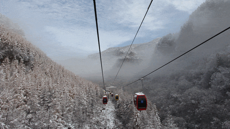 灵石红崖峡谷滑雪场图片