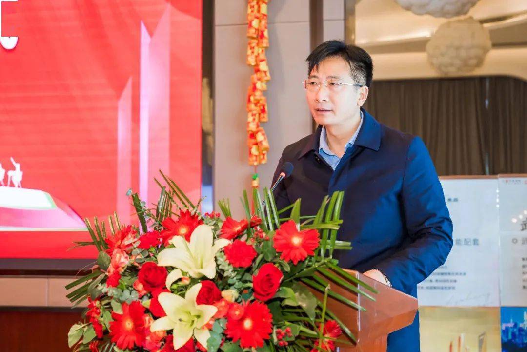 珠晖区委书记刘桢干指出,此次政校合作,强强联手,必将进一步优化教育