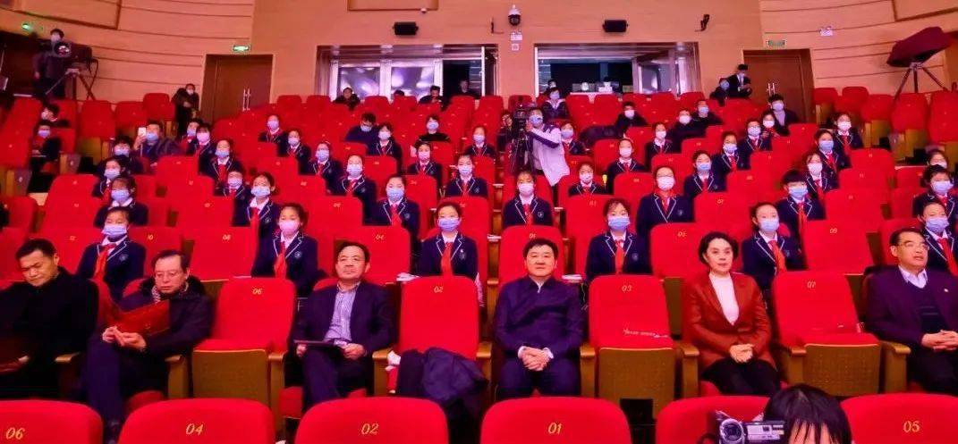 连云港市举办第六届“红色小讲解员” 大赛颁奖典礼 