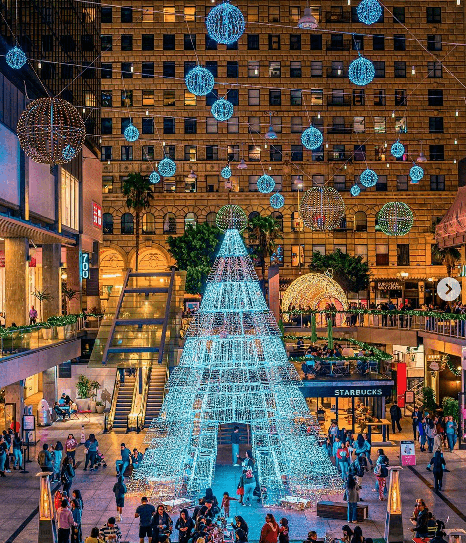 la12月必打卡12个超美圣诞灯光秀点亮你的夜晚