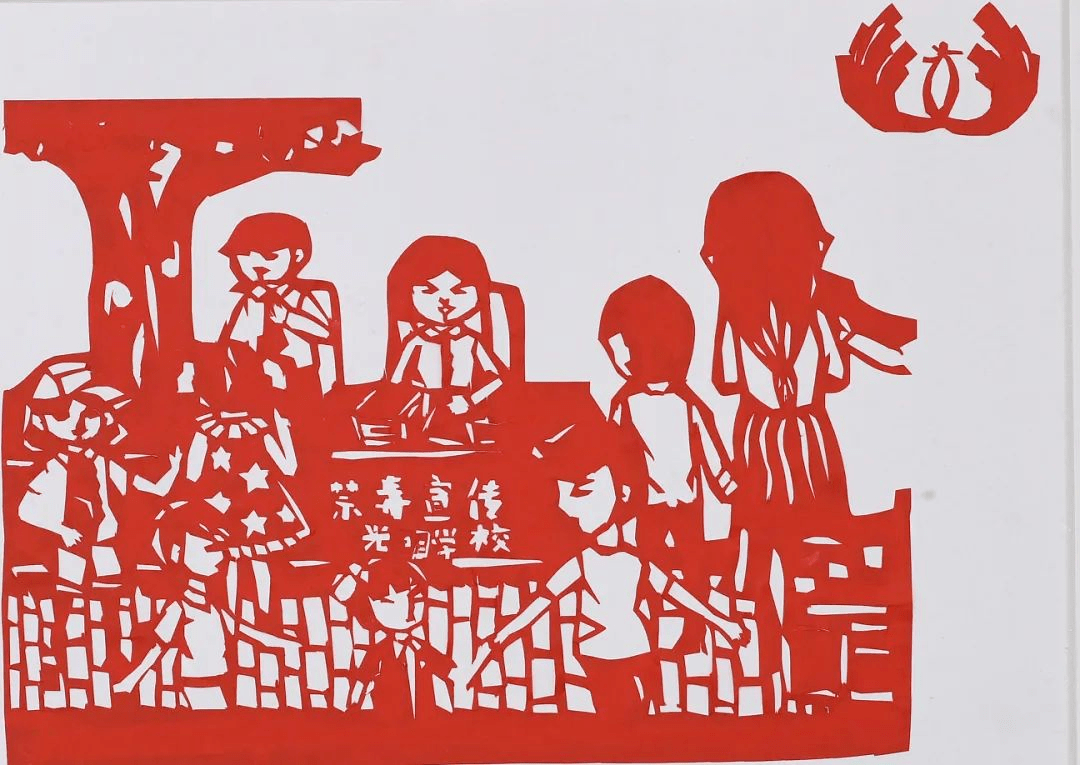 作者:梁思霖地区:清远市华粤光明学校优秀奖作品类别:剪纸作品题目