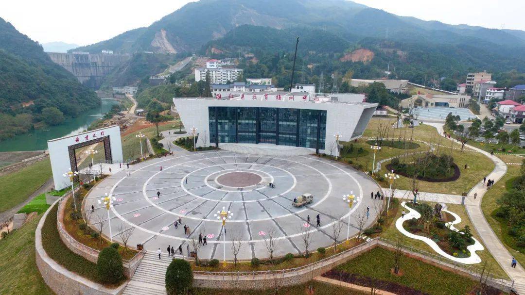 【媒体聚焦】今天,《江西日报》头版这样报道芦溪山口岩村