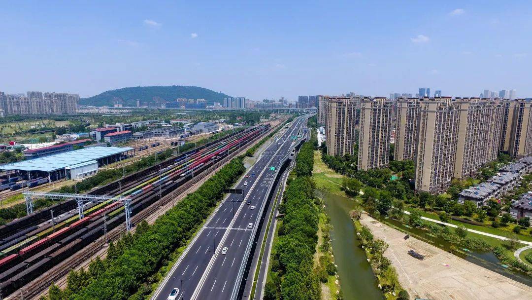 是余杭区内首个大型市政高架ppp工程