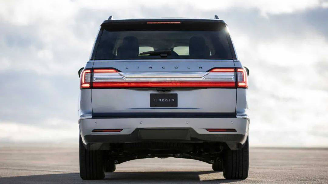 超5米的全尺寸suv出新款超帅15的车主都选了它