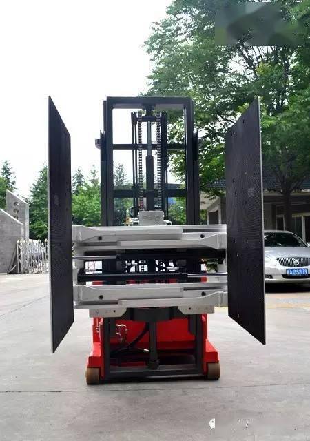 量身定制,为你而制——mima(米玛)电动叉车抱夹车