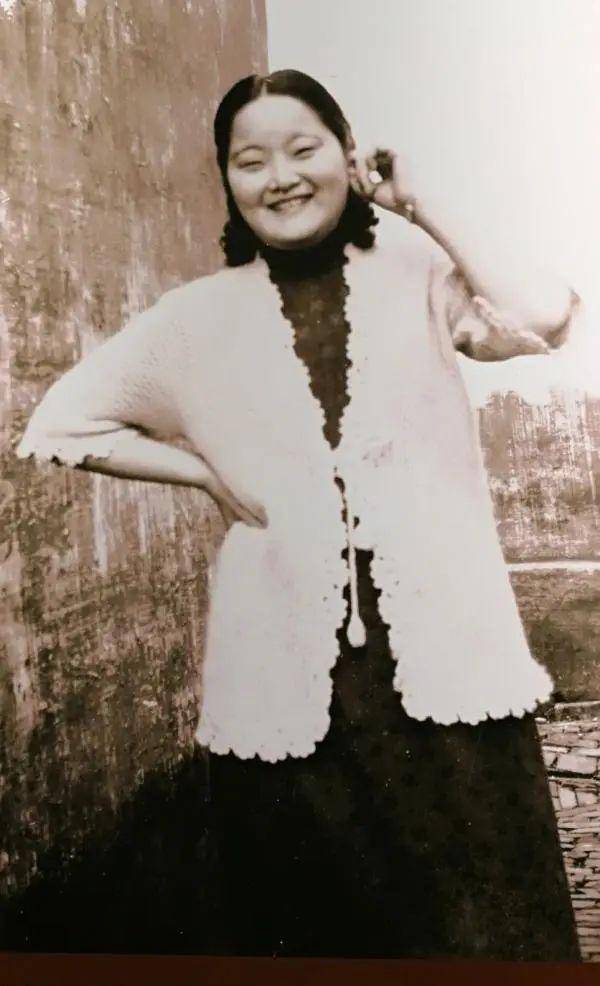 她是旧上海的大律师 也是新中国第一部《婚姻法》的主持者_史良