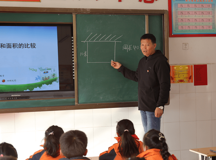 肥城人赵昌伟拾金不昧好典范身体力行好榜样