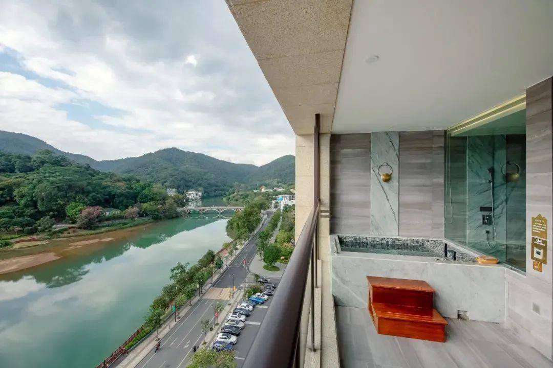 从化061288起住财富度假酒店泡网红河畔空中温泉