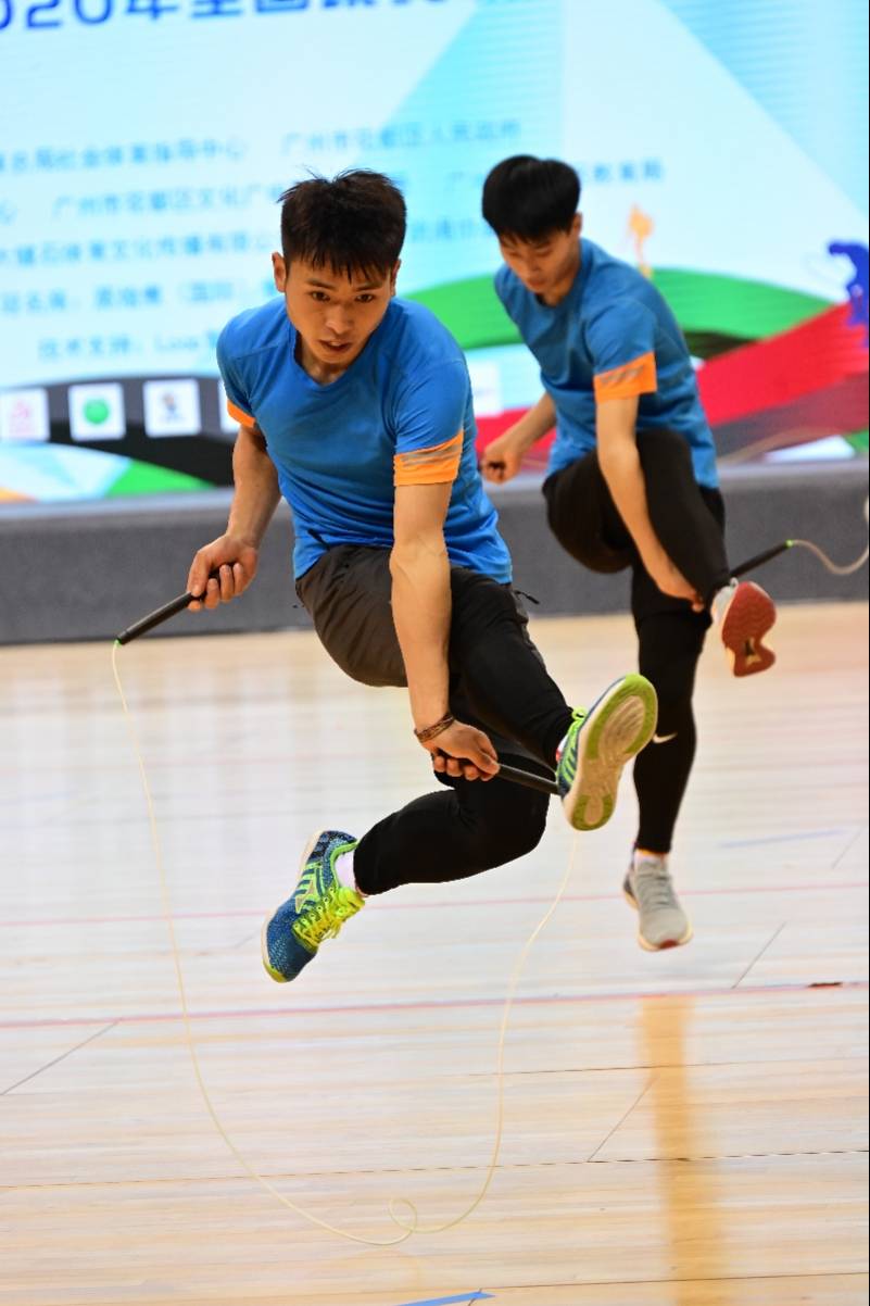 世界冠军上演巅峰对决 花都举办全国跳绳联赛总决赛