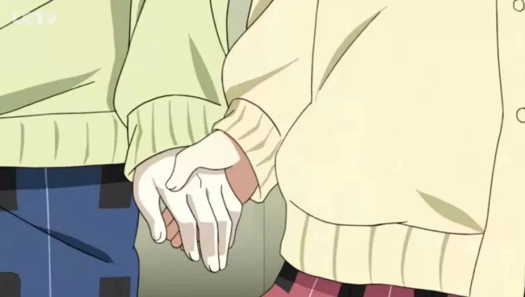 动漫牵手配图手控心动专属