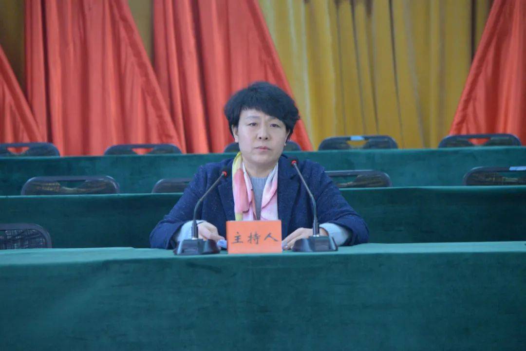 学习进行时卫滨区举行区委理论中心组扩大第十一次集中学习