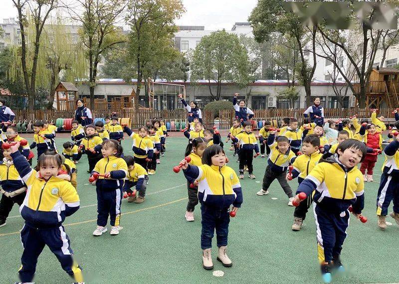 線上雲直播家園零距離代代紅幼兒園線上家長開放日活動