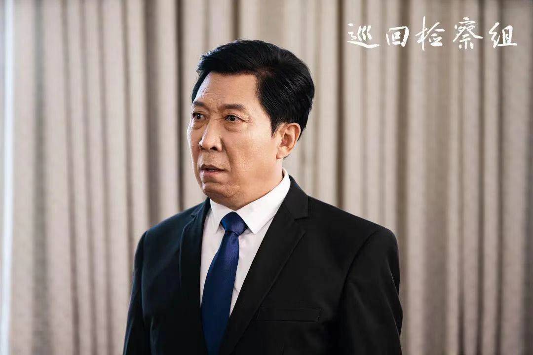 广告植入一半以上属于免费支持李学政在文中讲到, 《巡回检察组》刚刚