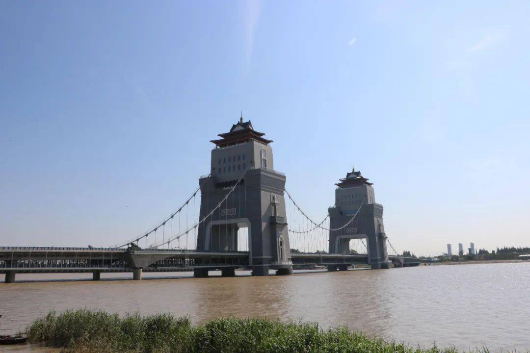 扬州安康路跨运河大桥图片