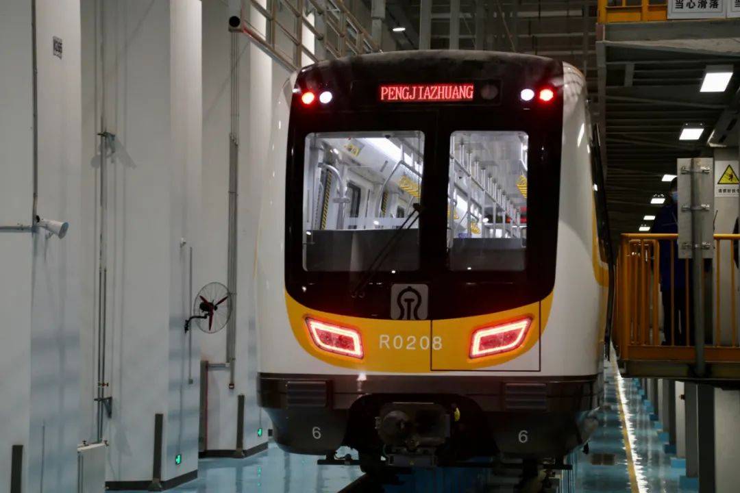 济南地铁2号线通车贯穿中心城区途经槐荫天桥等6区123号线可换乘了