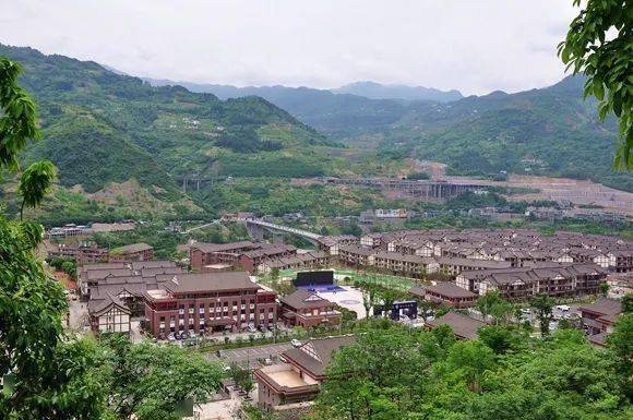 网络展览重庆市脱贫攻坚摄影作品选十七