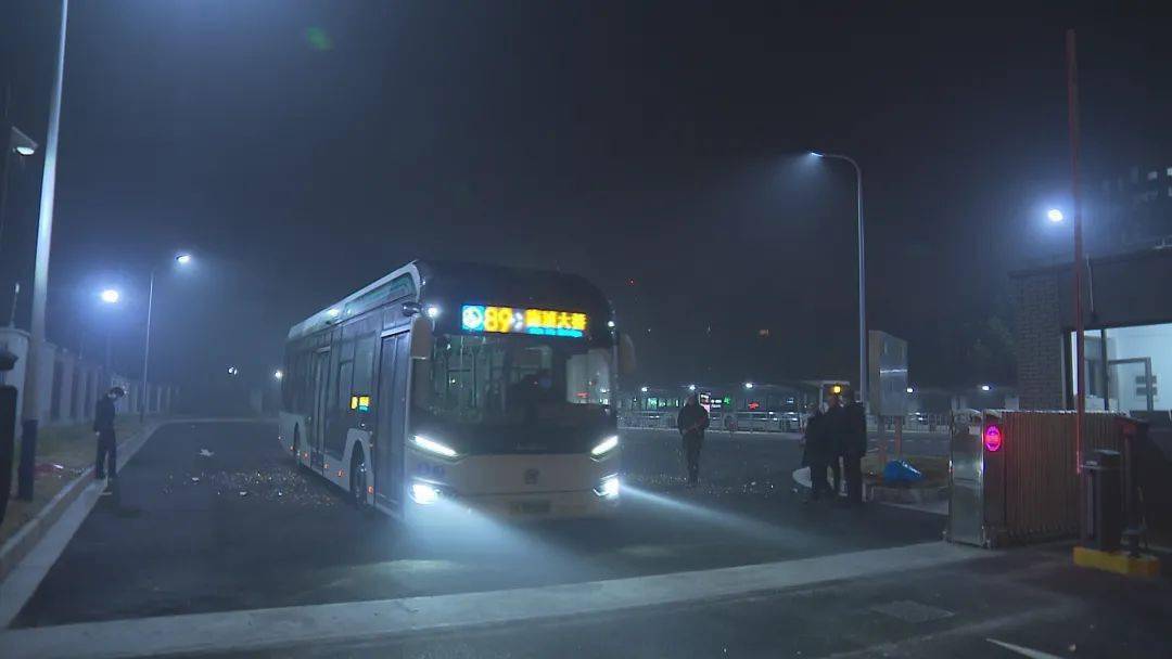 闵行合川路枢纽站启用,与轨交9号线无缝衔接!