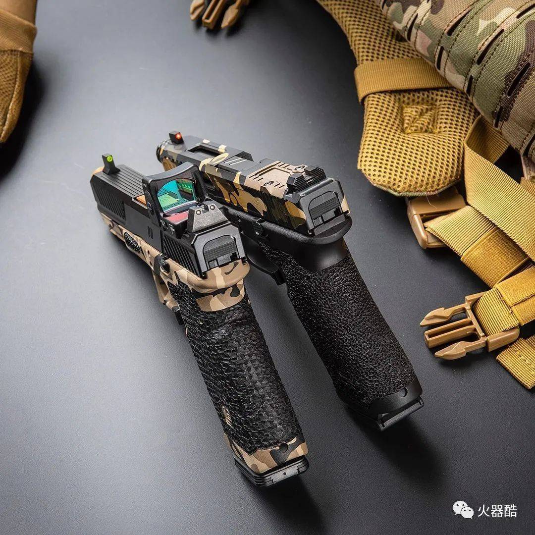 【night fision机瞄美图】即便上了消和红点也不影响使用