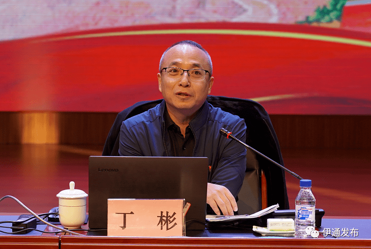 县领导王振峰,何旭明,李亚坤,王浩,张铁钢,杨文胜,邵春梅,苏建国,尹庆