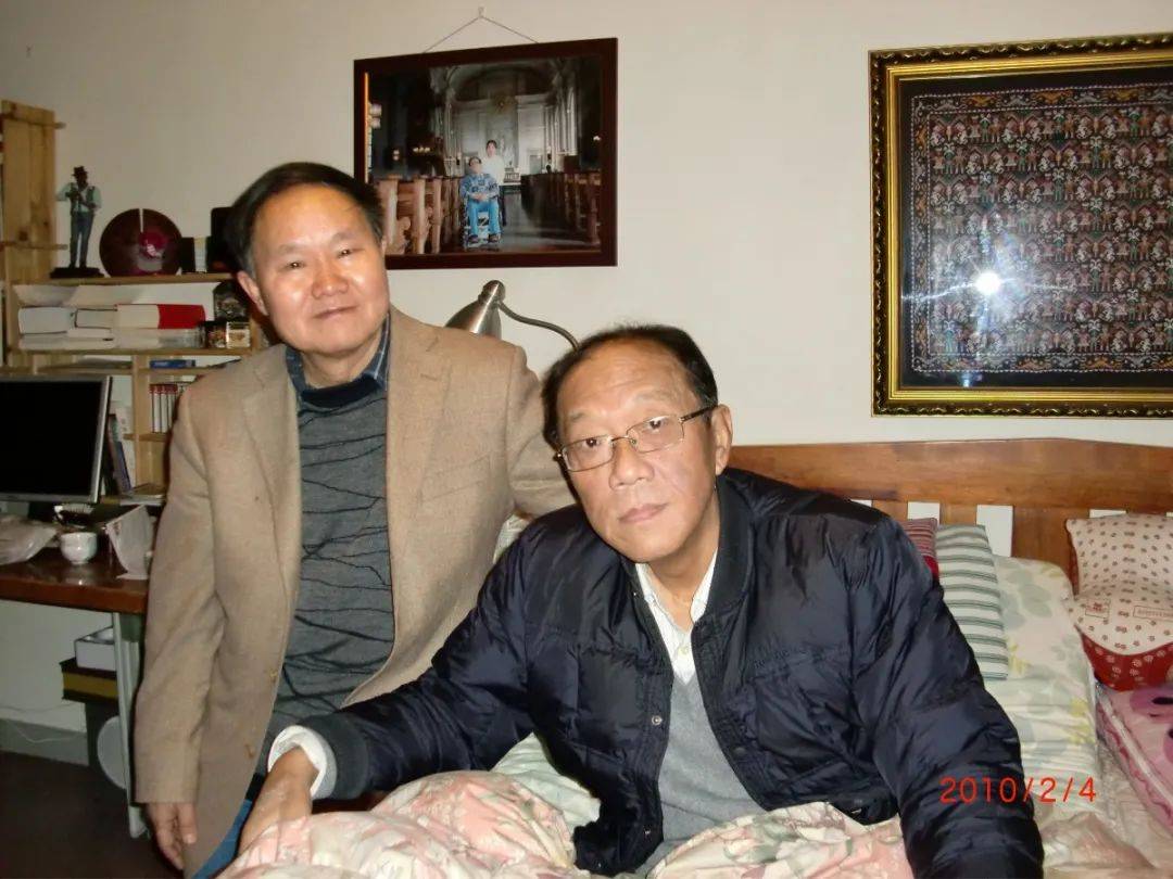 ▍2010年,刘庆邦与史铁生合影