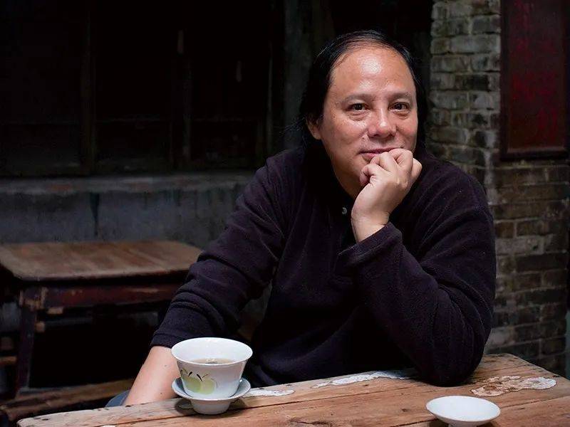 陈安健茶馆守护者的梵高之梦