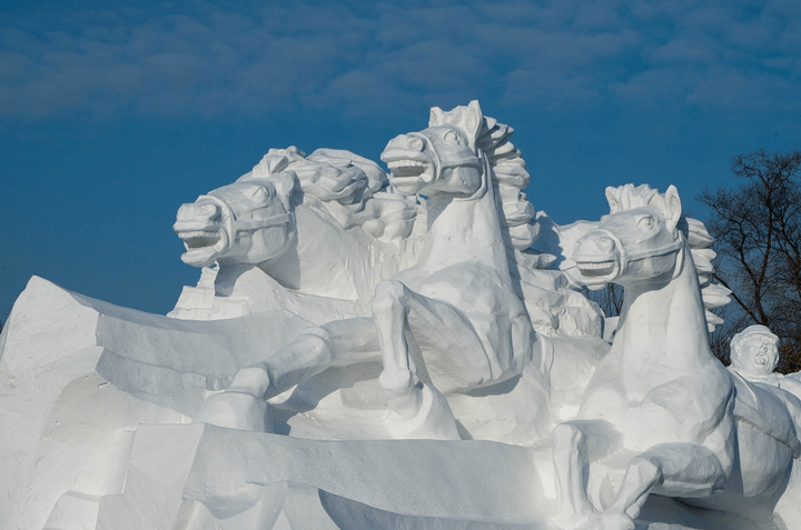 赛汗塔拉冰雪文化旅游季盛大开幕