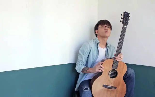 众筹|"浪姐"的吉他手胡洋"三专"起航