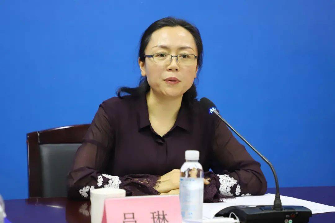 吕琳强调,要落实属地和部门盯防责任;把防控压力有效传导到企业;落实