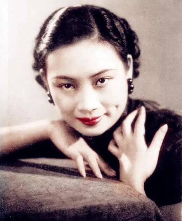 69上一期咱们讲述了中国早期电影中的女明星,她们的艺术大多都很