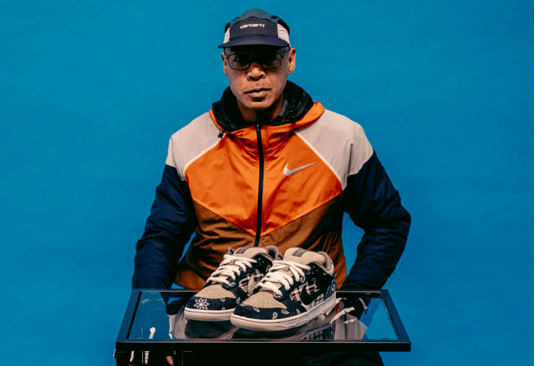 由著名艺术家 sean cliver 和 todd bratrud 操刀设计,淡粉鞋身辅以