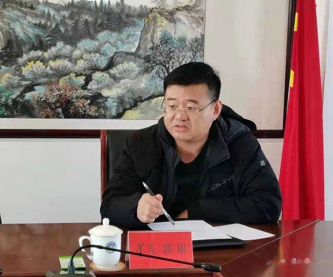 头条旗委常委政府副旗长周春田一行到我镇指导调研