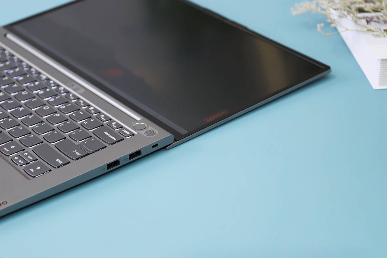 搭载11代酷睿很能打thinkbook14s酷睿版评测