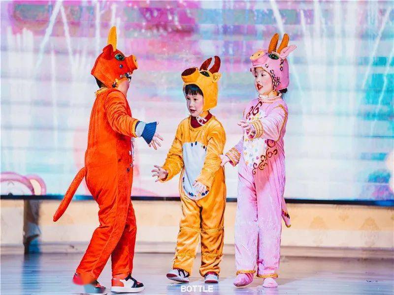 儿童戏剧展演——大二班《牛宝宝过生日》_表演