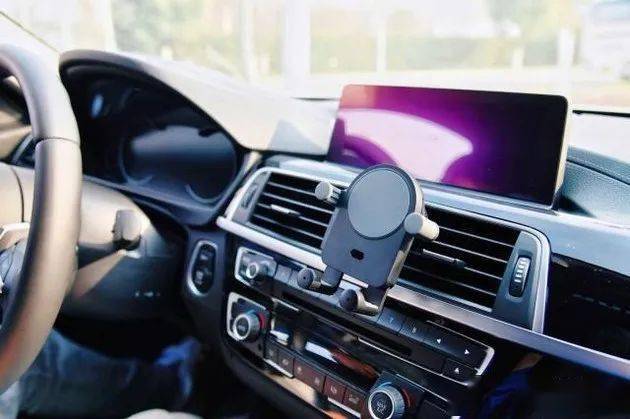 新车车内实用小物件,你可以备着点!_搜狐汽车_搜狐网