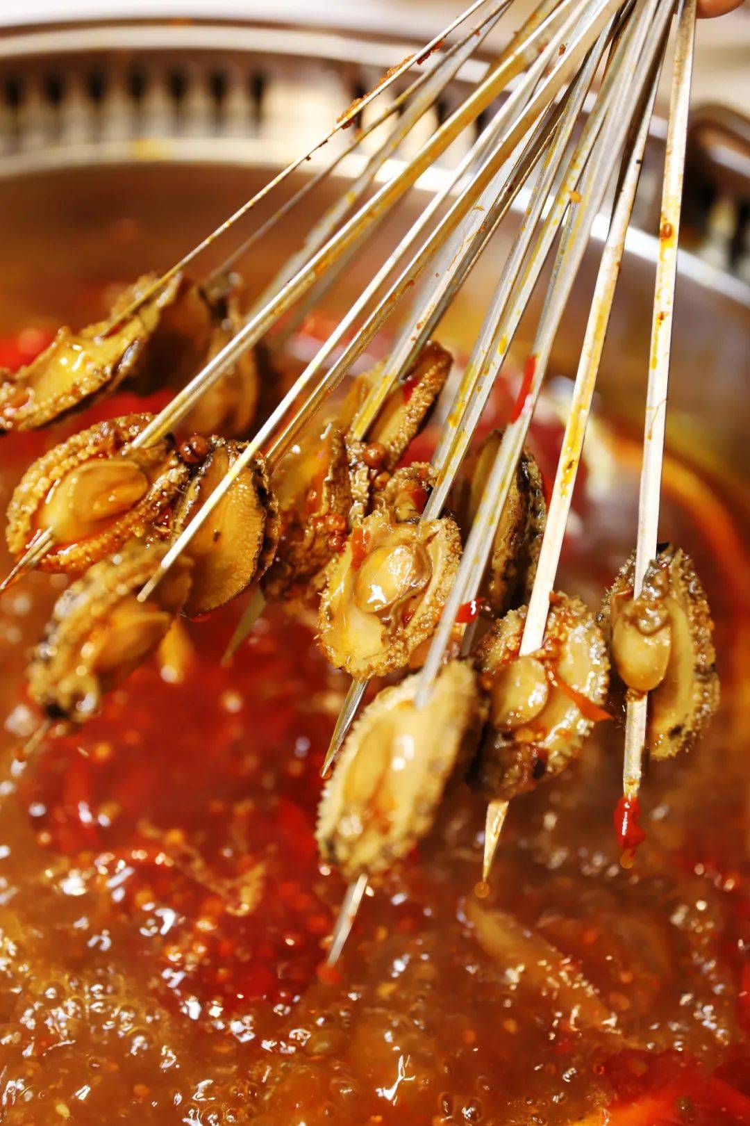 在重庆称霸大街小巷的"鲍鱼串串"来福州了!_巴尖