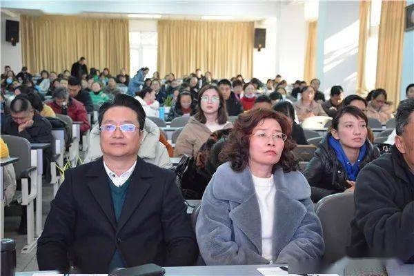 实施有效教学 助力教师成长——西昌二中第31届教育教学研讨会(二)