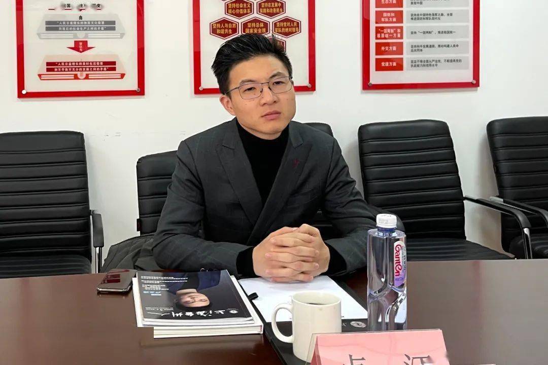 商会上海衣洲服装有限公司董事长卢江来访交流