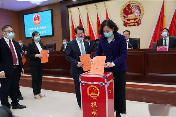 人事任免吴海端代理仙游县县长职务