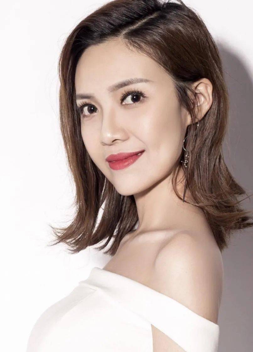 原创歌曲鲜花盛开的中国肖正民作词刘小贤作曲谢琪演唱