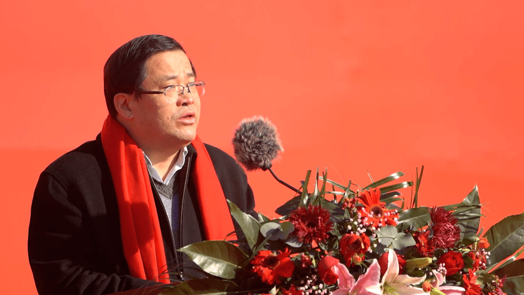 蚌埠市副市长陈忠卫强调,辉隆五禾生态肥业二期高塔项目的竣工落成将