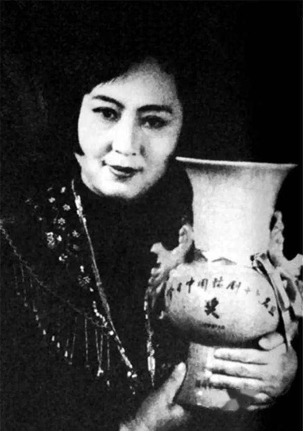 大众剧院豫剧花木兰十大名旦菅爱梅版